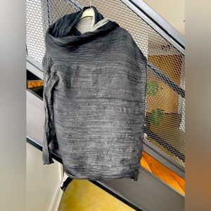 Issey Miyake Tunic Black Size 2 (Japanese/ equivalent S-M)